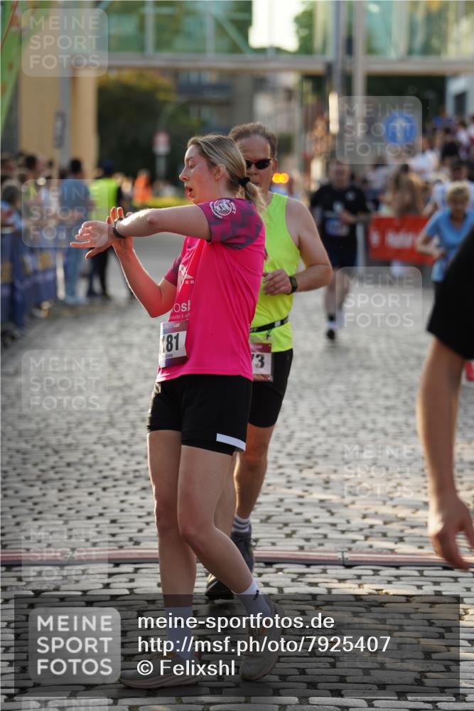 13.06.2025 - Holstenköstenlauf Felixshl http://msf.ph/oto/7925407 13.06.2025 20:07:53 Laufen 2273, 2333, 2368, 2584, 2600, 2601, 2742, 3181 meine-sportfotos.de