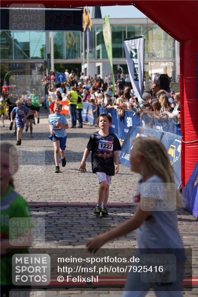 13.06.2025 - Holstenköstenlauf Felixshl http://msf.ph/oto/7925416 13.06.2025 16:23:57 Laufen 348, 478, 607, 614, 1221, 1222, 1343, 1392, 1426 meine-sportfotos.de