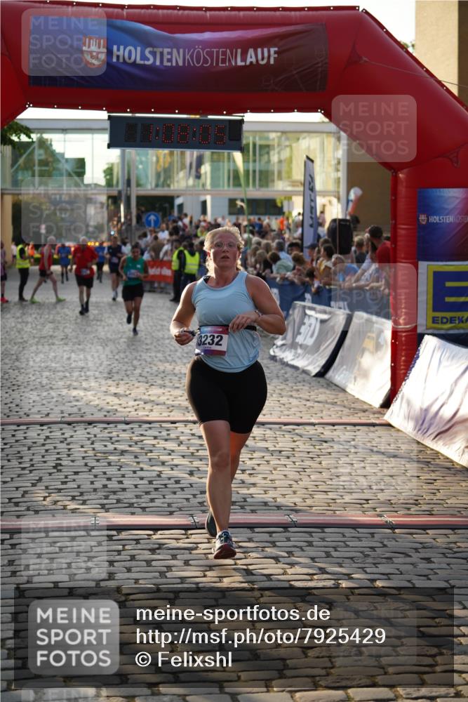 13.06.2025 - Holstenköstenlauf Felixshl http://msf.ph/oto/7925429 13.06.2025 20:08:05 Laufen 3053, 3232, 3761 meine-sportfotos.de