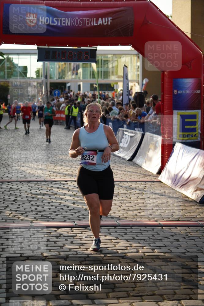 13.06.2025 - Holstenköstenlauf Felixshl http://msf.ph/oto/7925431 13.06.2025 20:08:05 Laufen 3053, 3232, 3761 meine-sportfotos.de