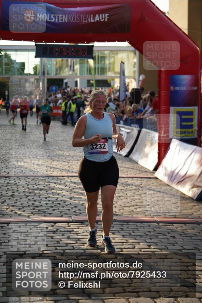 13.06.2025 - Holstenköstenlauf Felixshl http://msf.ph/oto/7925433 13.06.2025 20:08:05 Laufen 3053, 3232, 3761 meine-sportfotos.de