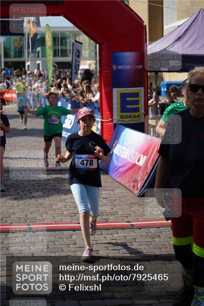 13.06.2025 - Holstenköstenlauf Felixshl http://msf.ph/oto/7925465 13.06.2025 16:24:07 Laufen 65, 73, 478, 481, 607, 614, 625, 758, 1055, 1057, 1392 meine-sportfotos.de