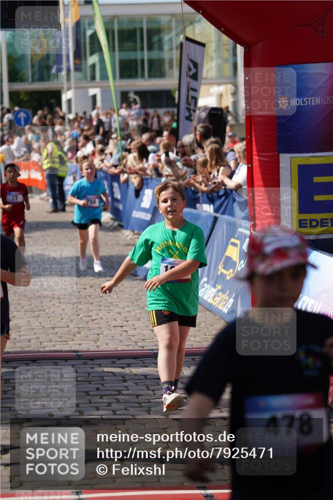 13.06.2025 - Holstenköstenlauf Felixshl http://msf.ph/oto/7925471 13.06.2025 16:24:08 Laufen 65, 73, 478, 481, 614, 625, 758, 1055, 1057, 1318 meine-sportfotos.de