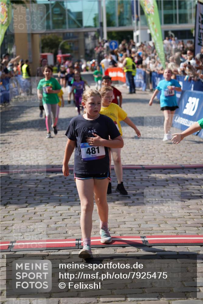 13.06.2025 - Holstenköstenlauf Felixshl http://msf.ph/oto/7925475 13.06.2025 16:24:09 Laufen 65, 73, 478, 481, 625, 758, 1055, 1057, 1318 meine-sportfotos.de