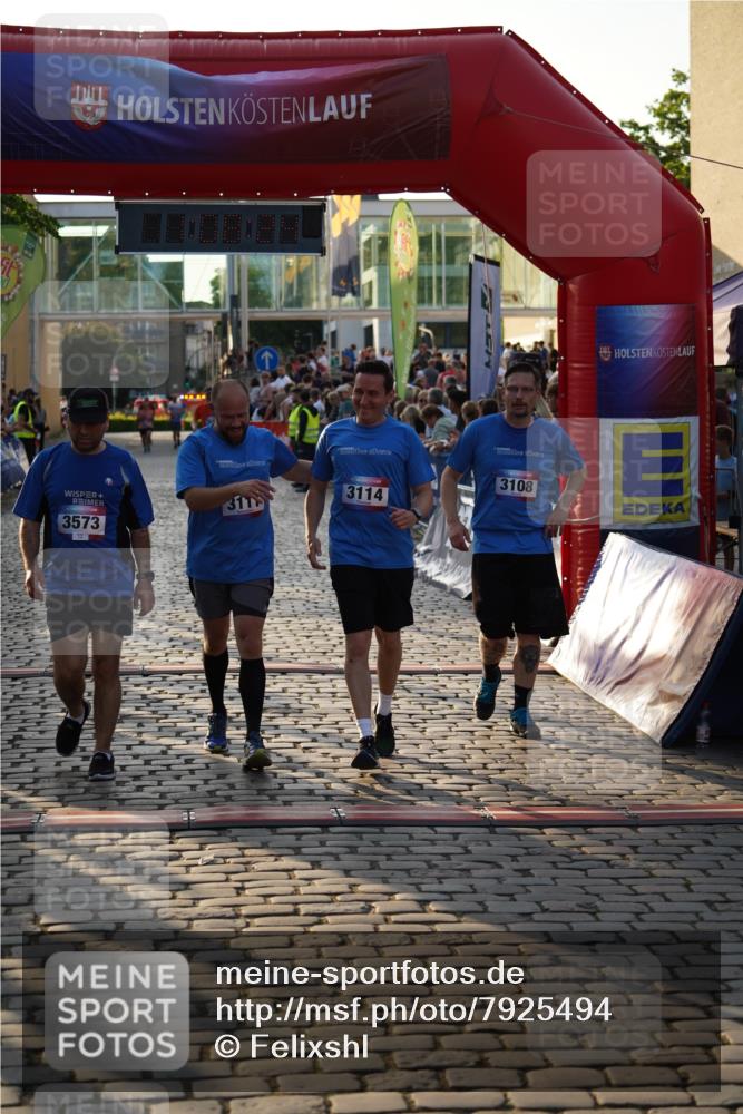 13.06.2025 - Holstenköstenlauf Felixshl http://msf.ph/oto/7925494 13.06.2025 20:08:23 Laufen 2646, 3108, 3111, 3114, 3573 meine-sportfotos.de