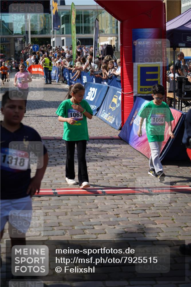 13.06.2025 - Holstenköstenlauf Felixshl http://msf.ph/oto/7925515 13.06.2025 16:24:21 Laufen 165, 719, 1056, 1063 meine-sportfotos.de
