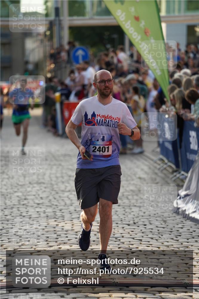 13.06.2025 - Holstenköstenlauf Felixshl http://msf.ph/oto/7925534 13.06.2025 20:08:44 Laufen 2030, 2031, 2401, 2520, 2672 meine-sportfotos.de
