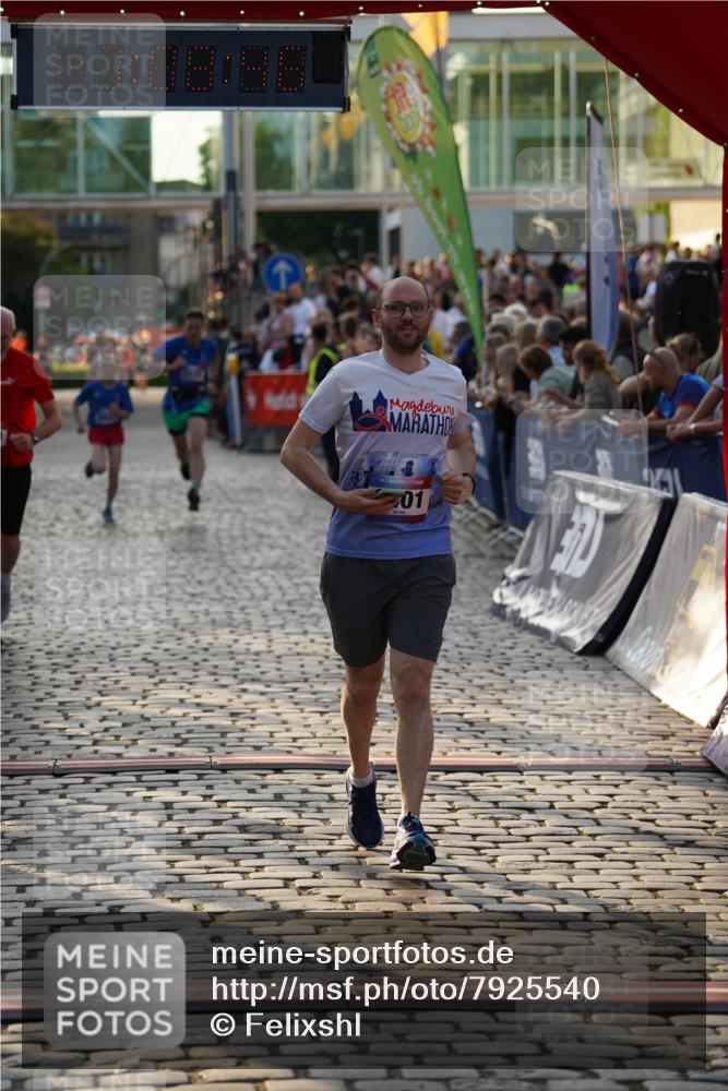 13.06.2025 - Holstenköstenlauf Felixshl http://msf.ph/oto/7925540 13.06.2025 20:08:45 Laufen 2030, 2031, 2401, 2520 meine-sportfotos.de