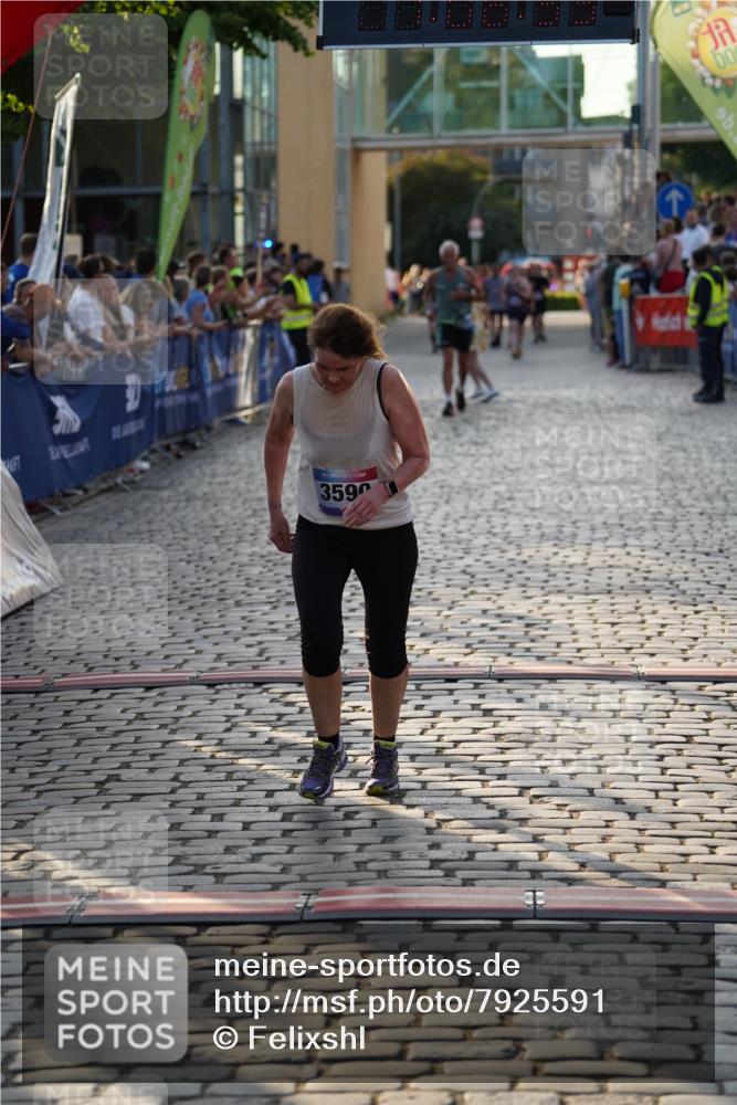 13.06.2025 - Holstenköstenlauf Felixshl http://msf.ph/oto/7925591 13.06.2025 20:08:58 Laufen 3590 meine-sportfotos.de