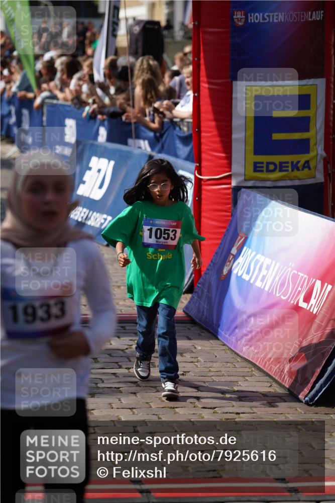 13.06.2025 - Holstenköstenlauf Felixshl http://msf.ph/oto/7925616 13.06.2025 16:24:50 Laufen 9, 331, 740, 755, 1053, 1181, 1231, 1232 meine-sportfotos.de