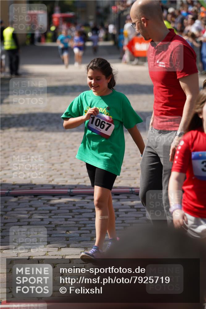 13.06.2025 - Holstenköstenlauf Felixshl http://msf.ph/oto/7925719 13.06.2025 16:25:09 Laufen 346, 1067, 1068 meine-sportfotos.de