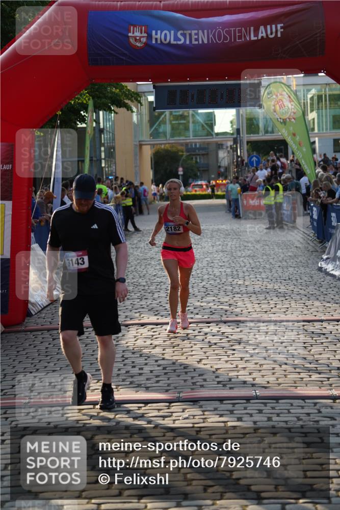 13.06.2025 - Holstenköstenlauf Felixshl http://msf.ph/oto/7925746 13.06.2025 20:10:07 Laufen 2182, 3143 meine-sportfotos.de