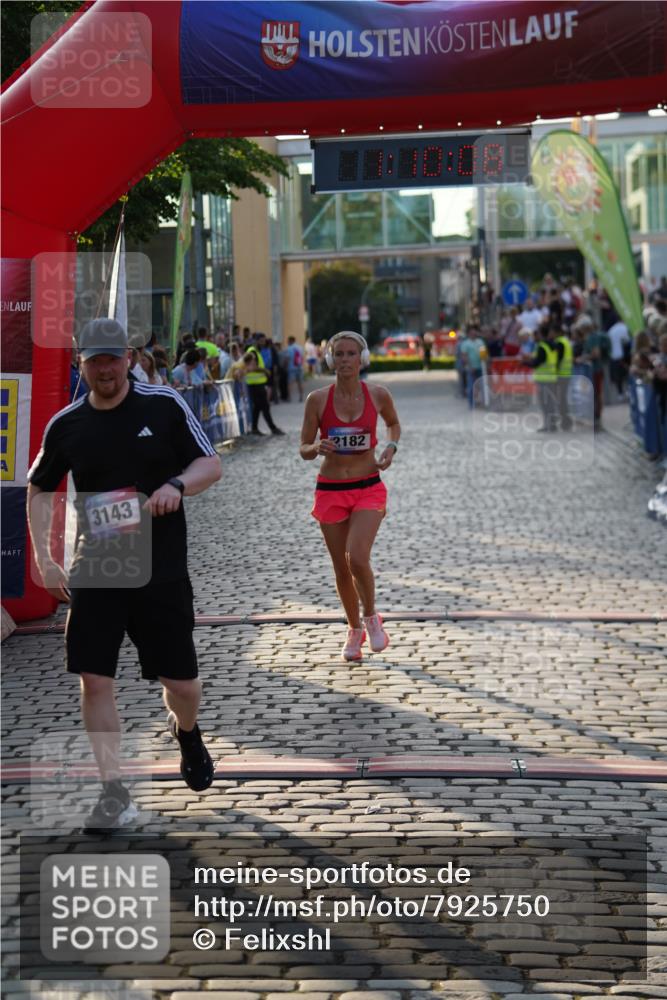 13.06.2025 - Holstenköstenlauf Felixshl http://msf.ph/oto/7925750 13.06.2025 20:10:07 Laufen 2182, 3143 meine-sportfotos.de