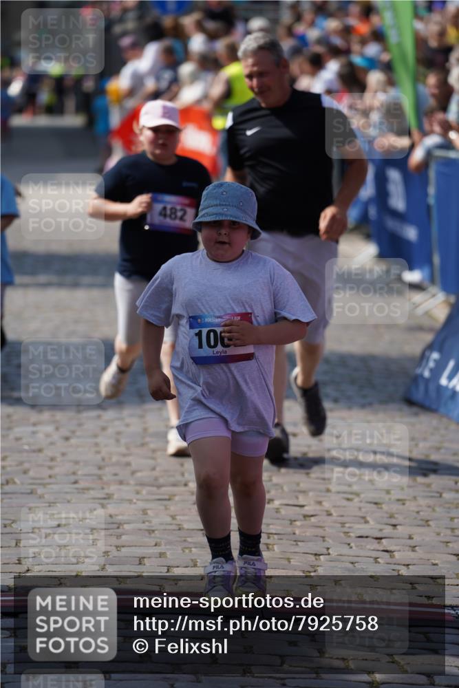 13.06.2025 - Holstenköstenlauf Felixshl http://msf.ph/oto/7925758 13.06.2025 16:25:29 Laufen 328, 482, 1002 meine-sportfotos.de