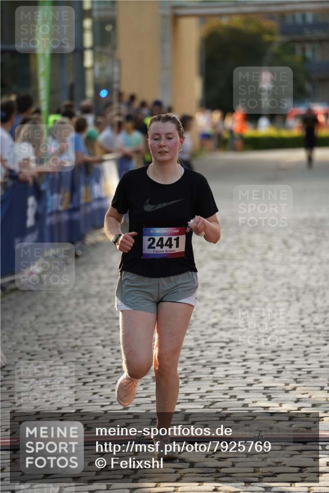 13.06.2025 - Holstenköstenlauf Felixshl http://msf.ph/oto/7925769 13.06.2025 20:10:16 Laufen 2441 meine-sportfotos.de