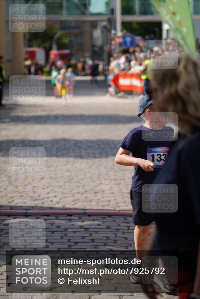 13.06.2025 - Holstenköstenlauf Felixshl http://msf.ph/oto/7925792 13.06.2025 16:25:42 Laufen 835, 1339 meine-sportfotos.de