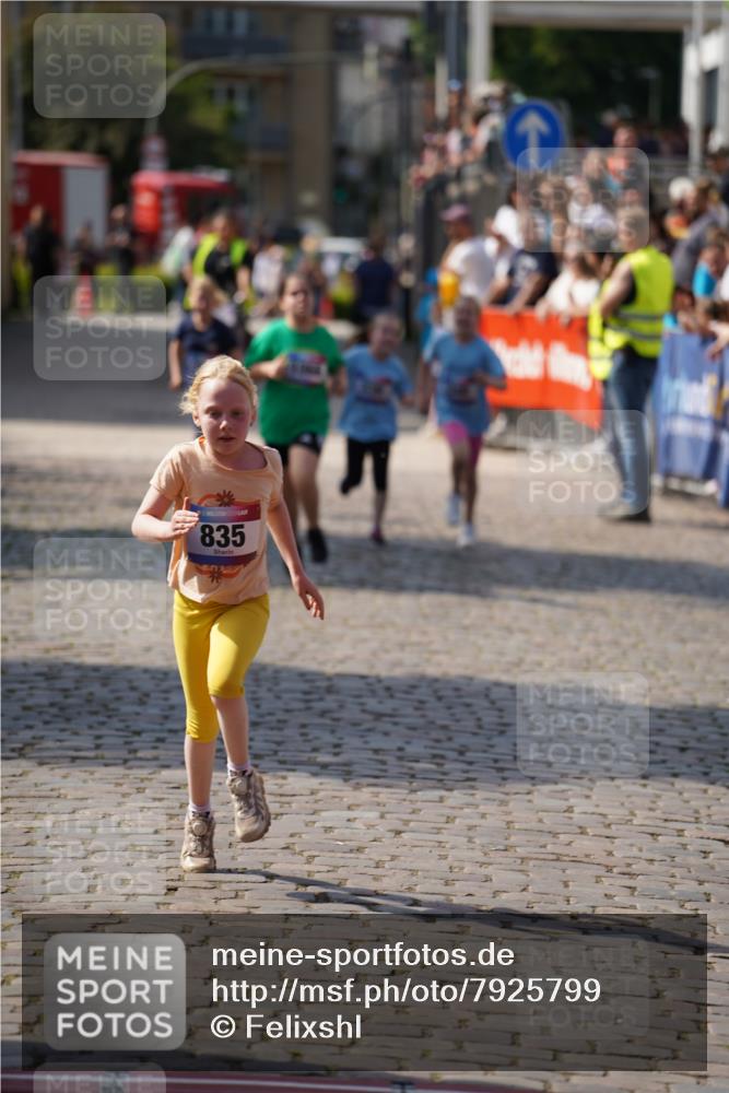 13.06.2025 - Holstenköstenlauf Felixshl http://msf.ph/oto/7925799 13.06.2025 16:25:48 Laufen 339, 340, 835, 1066, 1328 meine-sportfotos.de