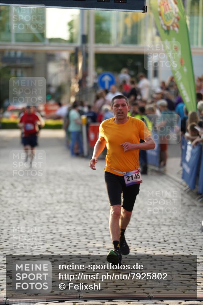 13.06.2025 - Holstenköstenlauf Felixshl http://msf.ph/oto/7925802 13.06.2025 20:10:45 Laufen 2145 meine-sportfotos.de
