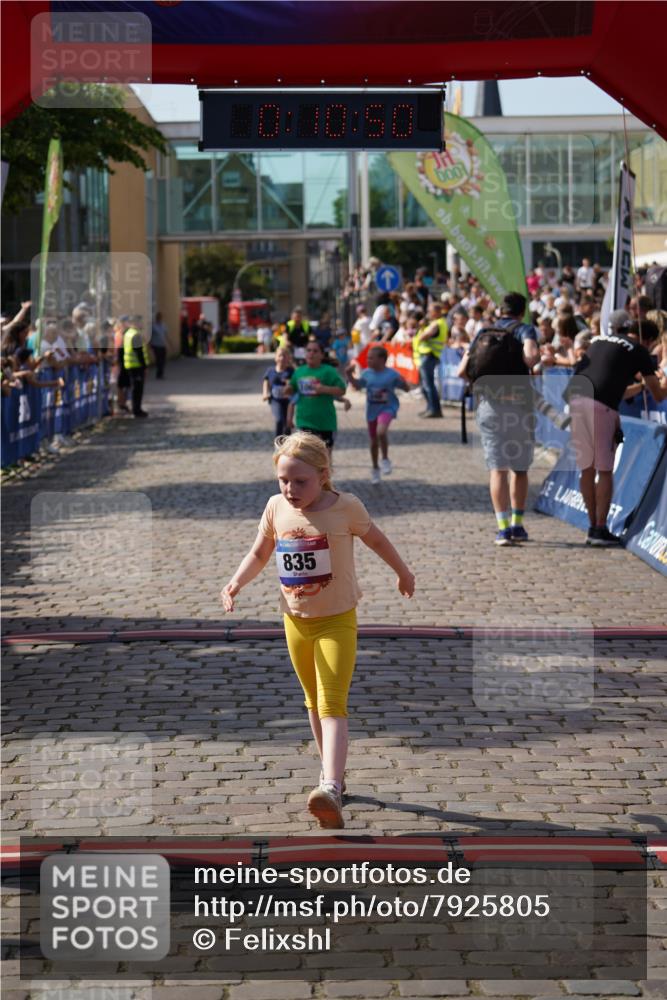 13.06.2025 - Holstenköstenlauf Felixshl http://msf.ph/oto/7925805 13.06.2025 16:25:51 Laufen 339, 340, 835, 1066, 1328 meine-sportfotos.de
