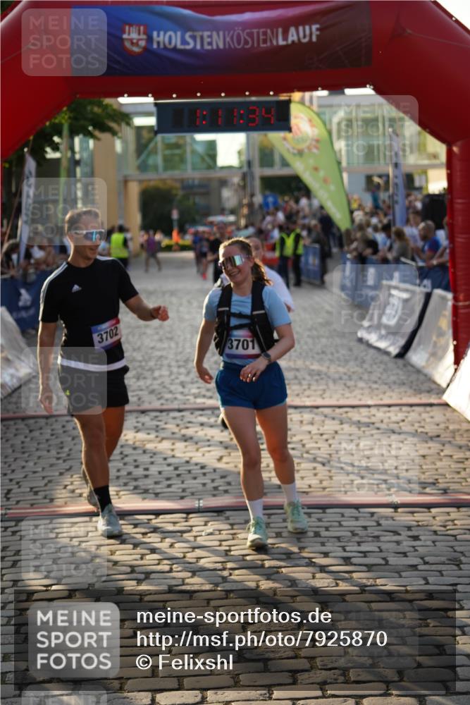 13.06.2025 - Holstenköstenlauf Felixshl http://msf.ph/oto/7925870 13.06.2025 20:11:33 Laufen 2366, 3701, 3702, 3941 meine-sportfotos.de