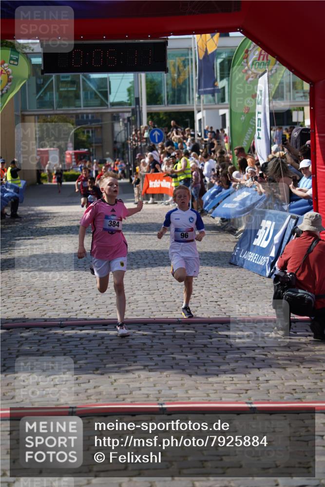 13.06.2025 - Holstenköstenlauf Felixshl http://msf.ph/oto/7925884 13.06.2025 16:35:25 Laufen 96, 384, 1091, 1125, 1417 meine-sportfotos.de