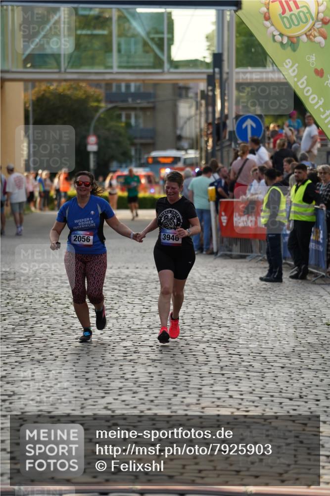13.06.2025 - Holstenköstenlauf Felixshl http://msf.ph/oto/7925903 13.06.2025 20:11:43 Laufen 2056 meine-sportfotos.de