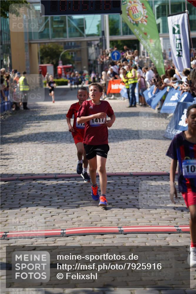 13.06.2025 - Holstenköstenlauf Felixshl http://msf.ph/oto/7925916 13.06.2025 16:35:32 Laufen 78, 1091, 1125, 1417 meine-sportfotos.de