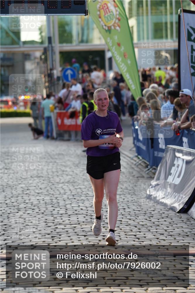 13.06.2025 - Holstenköstenlauf Felixshl http://msf.ph/oto/7926002 13.06.2025 20:12:24 Laufen 2726 meine-sportfotos.de