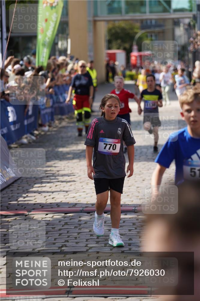13.06.2025 - Holstenköstenlauf Felixshl http://msf.ph/oto/7926030 13.06.2025 16:36:06 Laufen 233, 378, 518, 525, 770, 898, 1128, 1130, 1815 meine-sportfotos.de