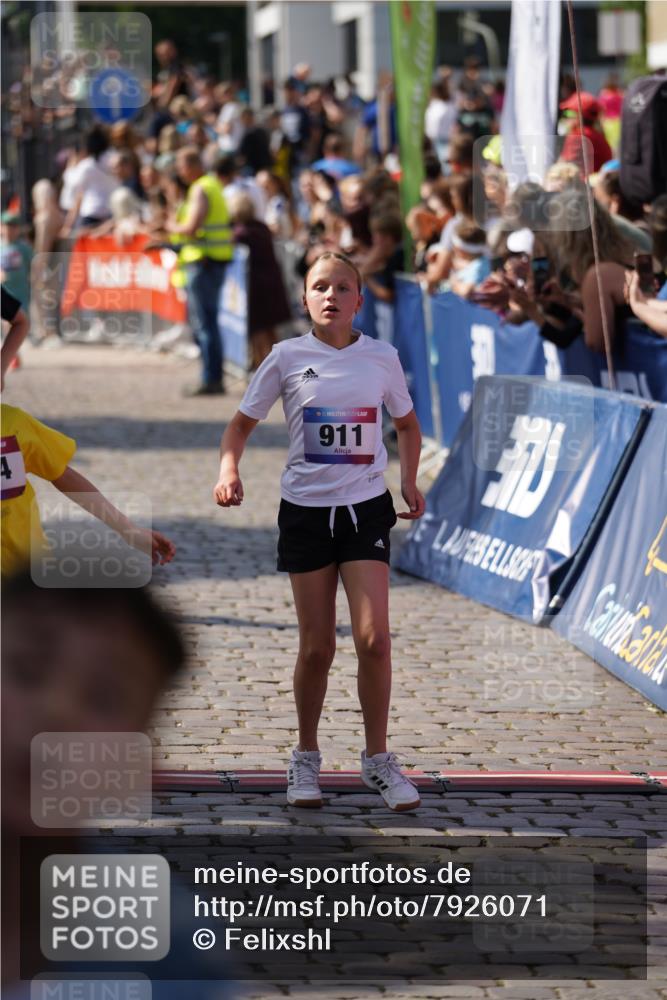 13.06.2025 - Holstenköstenlauf Felixshl http://msf.ph/oto/7926071 13.06.2025 16:36:17 Laufen 94, 135, 376, 382, 387, 391, 515, 520, 631, 646, 654, 898, 911, 1128, 1868 meine-sportfotos.de