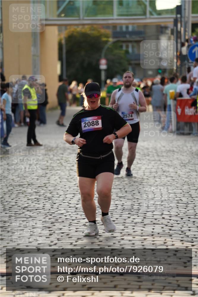 13.06.2025 - Holstenköstenlauf Felixshl http://msf.ph/oto/7926079 13.06.2025 20:13:14 Laufen 2088 meine-sportfotos.de