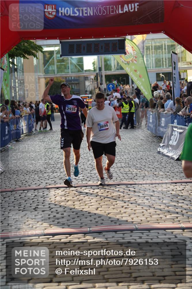 13.06.2025 - Holstenköstenlauf Felixshl http://msf.ph/oto/7926153 13.06.2025 20:13:39 Laufen 2204, 2205, 2880, 2935, 3250, 3699 meine-sportfotos.de