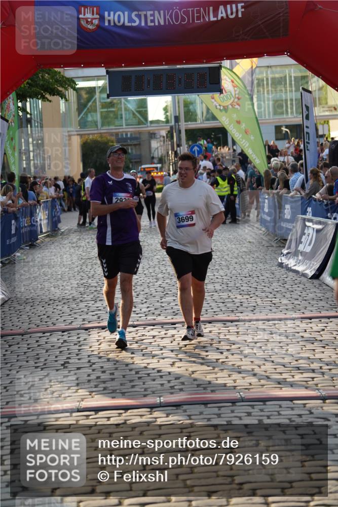 13.06.2025 - Holstenköstenlauf Felixshl http://msf.ph/oto/7926159 13.06.2025 20:13:39 Laufen 2204, 2205, 2880, 2935, 3250, 3699 meine-sportfotos.de