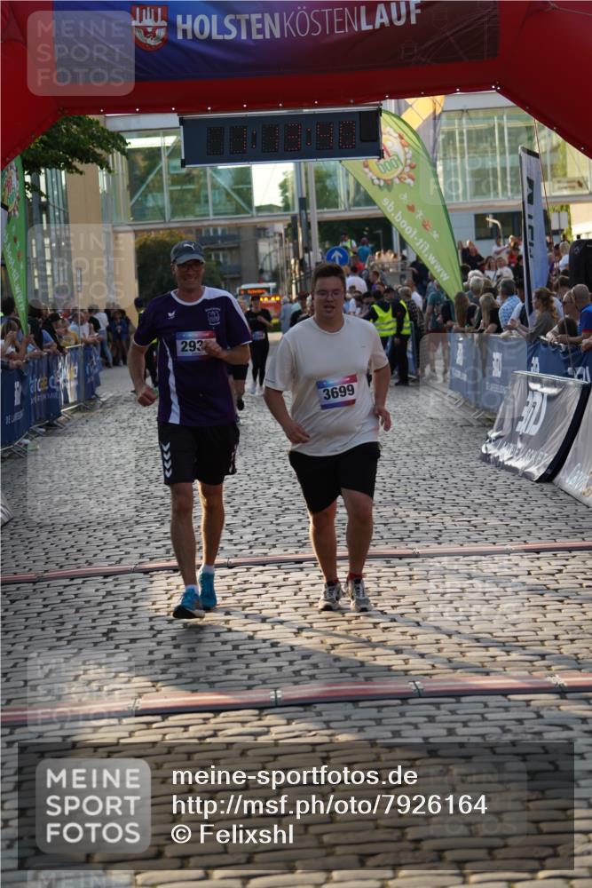 13.06.2025 - Holstenköstenlauf Felixshl http://msf.ph/oto/7926164 13.06.2025 20:13:40 Laufen 2204, 2205, 2880, 2935, 3250, 3699 meine-sportfotos.de
