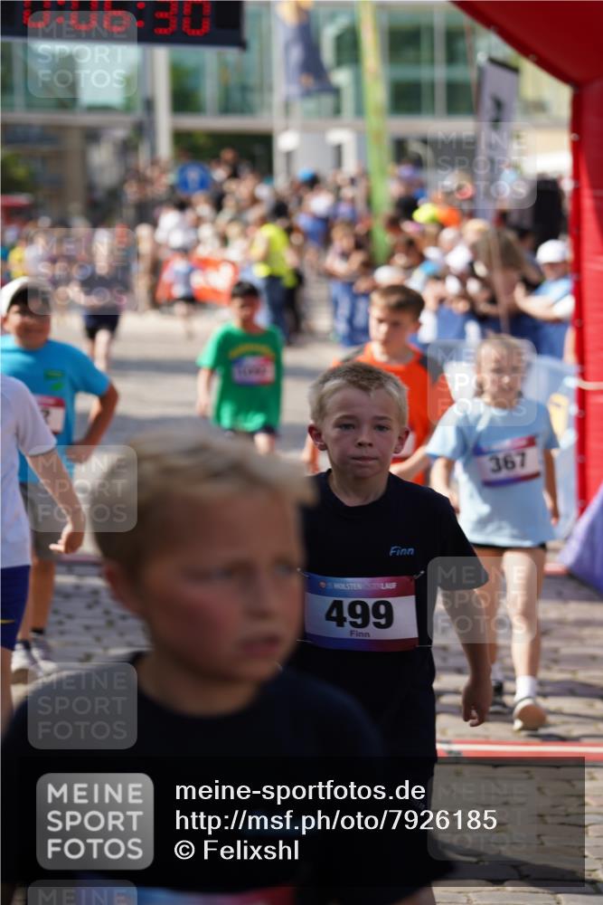13.06.2025 - Holstenköstenlauf Felixshl http://msf.ph/oto/7926185 13.06.2025 16:36:44 Laufen 46, 154, 367, 499, 501, 517, 523, 761, 772, 789, 899, 903, 1008, 1015, 1092, 1132, 1238, 1349, 1353 meine-sportfotos.de