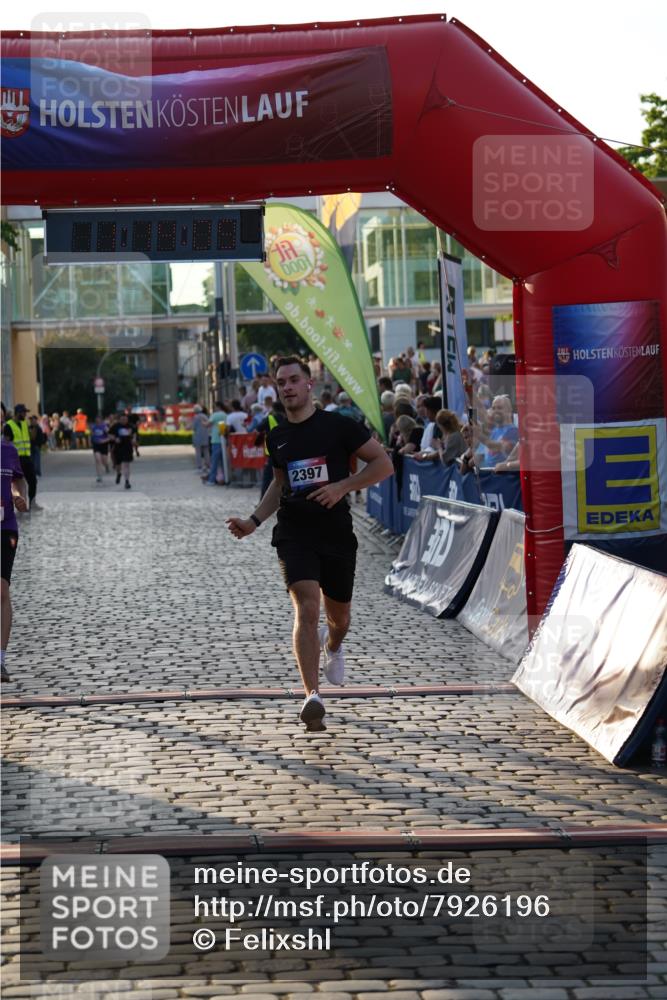 13.06.2025 - Holstenköstenlauf Felixshl http://msf.ph/oto/7926196 13.06.2025 20:14:08 Laufen 2397, 2730 meine-sportfotos.de