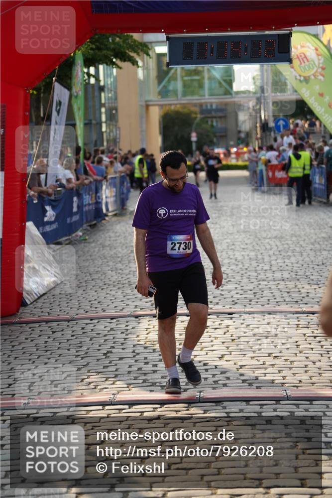 13.06.2025 - Holstenköstenlauf Felixshl http://msf.ph/oto/7926208 13.06.2025 20:14:11 Laufen 2397, 2730, 2903, 3915 meine-sportfotos.de