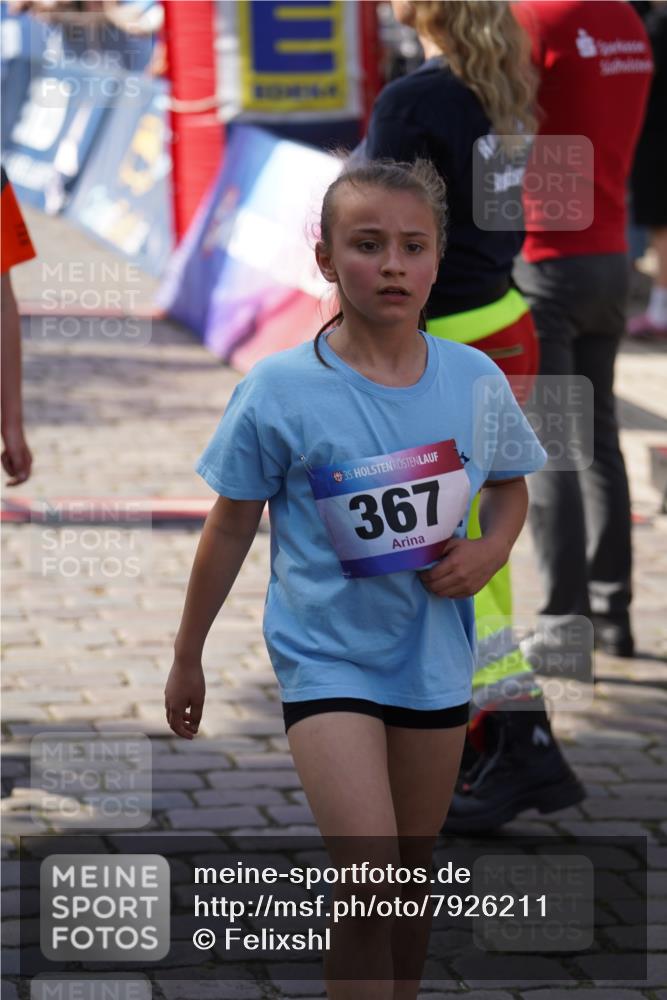 13.06.2025 - Holstenköstenlauf Felixshl http://msf.ph/oto/7926211 13.06.2025 16:36:48 Laufen 21, 58, 61, 154, 381, 501, 517, 522, 523, 632, 761, 777, 789, 899, 903, 1008, 1015, 1092, 1238, 1349, 1353 meine-sportfotos.de