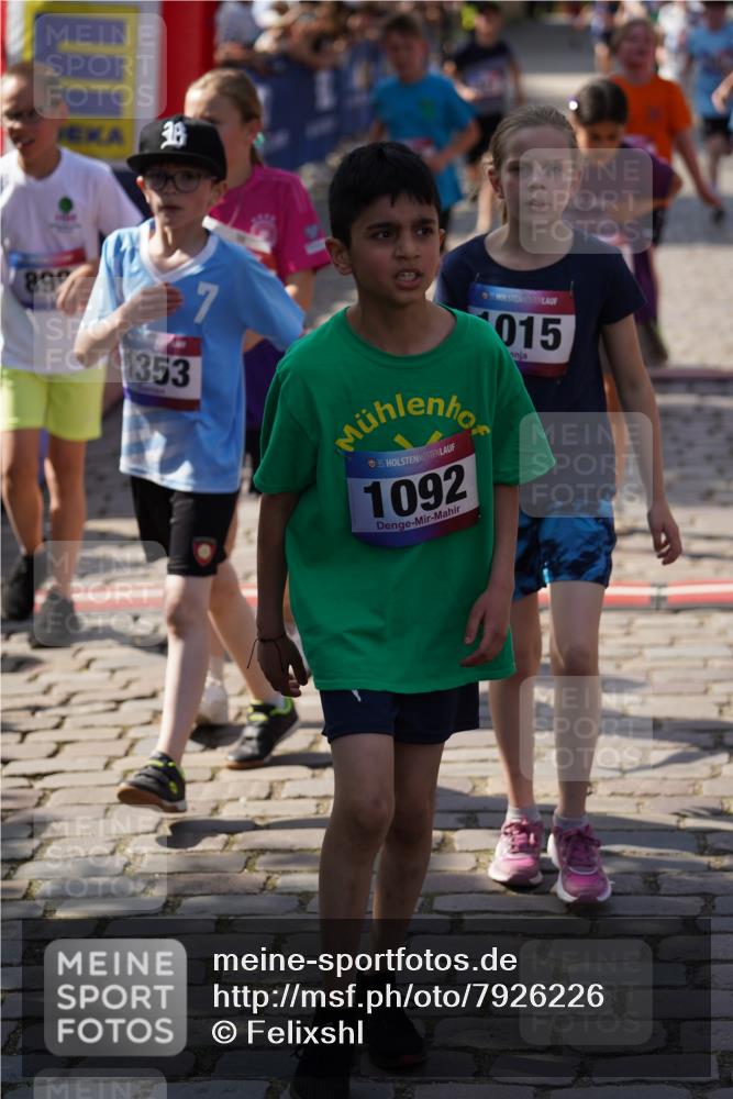 13.06.2025 - Holstenköstenlauf Felixshl http://msf.ph/oto/7926226 13.06.2025 16:36:52 Laufen 21, 25, 58, 61, 154, 381, 501, 517, 522, 523, 632, 777, 789, 793, 899, 1015, 1026, 1131, 1238, 1273, 1349, 1353 meine-sportfotos.de