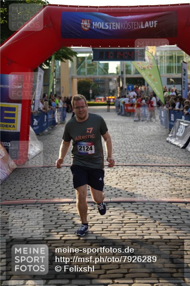 13.06.2025 - Holstenköstenlauf Felixshl http://msf.ph/oto/7926289 13.06.2025 20:14:46 Laufen 2124 meine-sportfotos.de