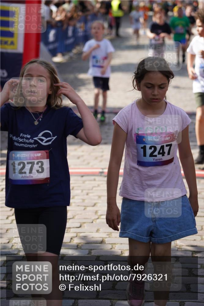 13.06.2025 - Holstenköstenlauf Felixshl http://msf.ph/oto/7926321 13.06.2025 16:37:09 Laufen 148, 375, 379, 386, 508, 511, 630, 906, 908, 917, 1019, 1079, 1133, 1171, 1270 meine-sportfotos.de