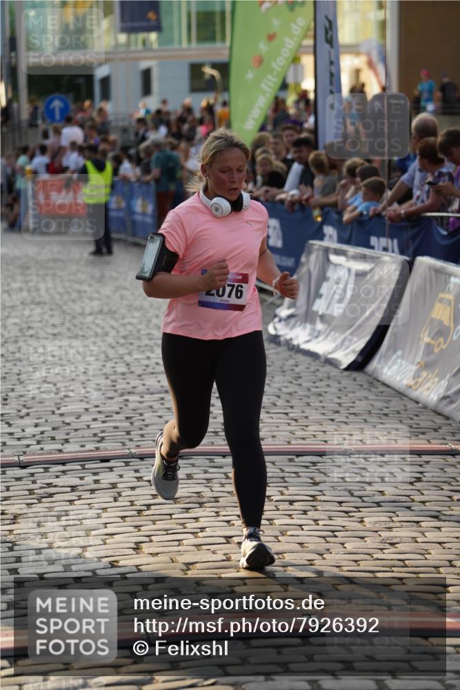 13.06.2025 - Holstenköstenlauf Felixshl http://msf.ph/oto/7926392 13.06.2025 20:16:27 Laufen 2076 meine-sportfotos.de