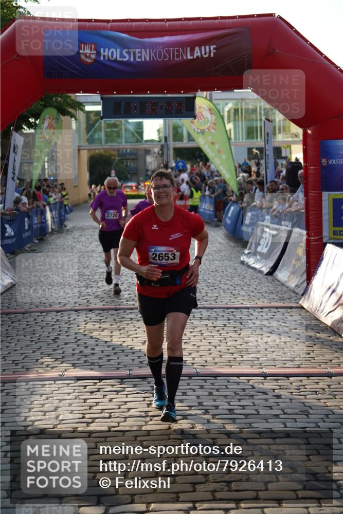 13.06.2025 - Holstenköstenlauf Felixshl http://msf.ph/oto/7926413 13.06.2025 20:16:43 Laufen 2653, 2720, 2721 meine-sportfotos.de