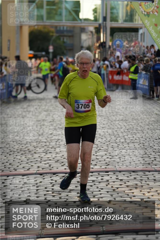 13.06.2025 - Holstenköstenlauf Felixshl http://msf.ph/oto/7926432 13.06.2025 20:17:30 Laufen 3705 meine-sportfotos.de