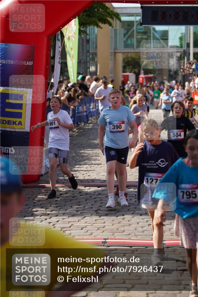 13.06.2025 - Holstenköstenlauf Felixshl http://msf.ph/oto/7926437 13.06.2025 16:37:38 Laufen 116, 132, 149, 236, 238, 370, 390, 504, 532, 640, 645, 656, 759, 762, 767, 776, 795, 900, 901, 905, 1012, 1021, 1022, 1080, 1090, 1101, 1271, 1862 meine-sportfotos.de