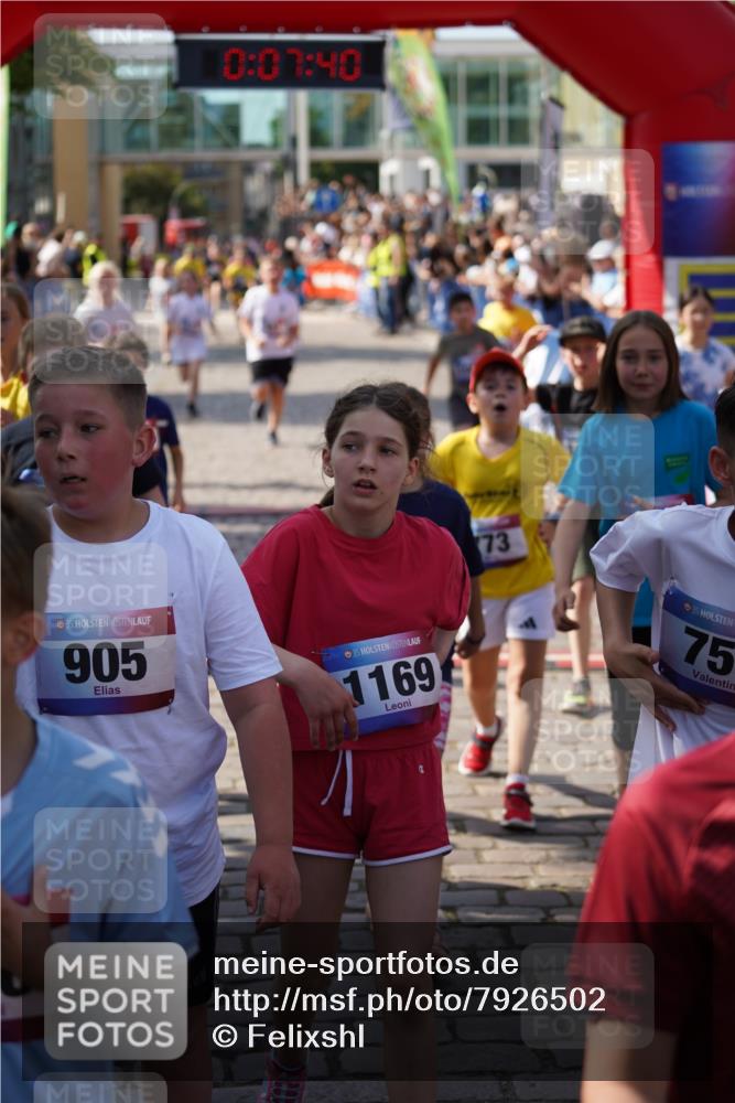 13.06.2025 - Holstenköstenlauf Felixshl http://msf.ph/oto/7926502 13.06.2025 16:37:54 Laufen 516, 637, 638, 639, 643, 760, 783, 786, 902, 912, 1014, 1018, 1084, 1246, 1836 meine-sportfotos.de