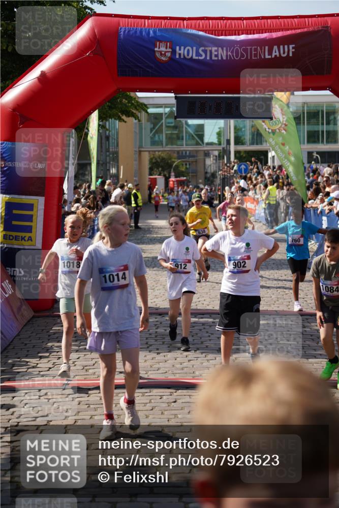 13.06.2025 - Holstenköstenlauf Felixshl http://msf.ph/oto/7926523 13.06.2025 16:37:58 Laufen 638, 639, 643, 760, 783, 902, 912, 1014, 1018, 1084, 1246 meine-sportfotos.de
