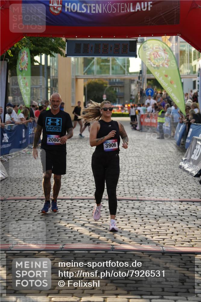 13.06.2025 - Holstenköstenlauf Felixshl http://msf.ph/oto/7926531 13.06.2025 20:18:19 Laufen 2080, 2479, 3906 meine-sportfotos.de