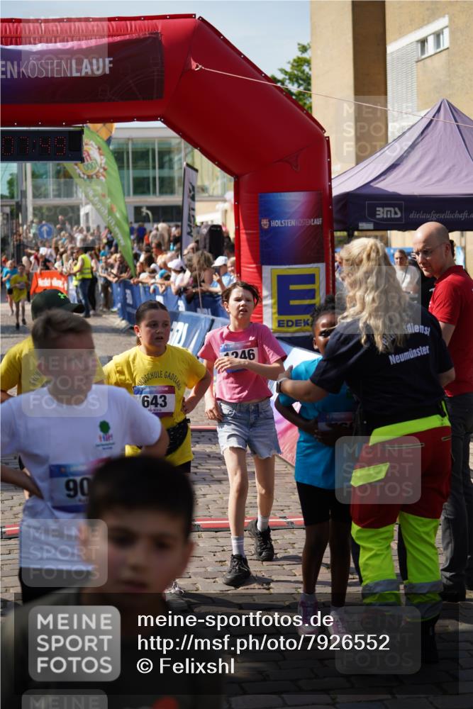 13.06.2025 - Holstenköstenlauf Felixshl http://msf.ph/oto/7926552 13.06.2025 16:38:03 Laufen 373, 638, 643, 658, 783, 785, 788, 790, 910, 1023, 1172, 1246, 1854 meine-sportfotos.de