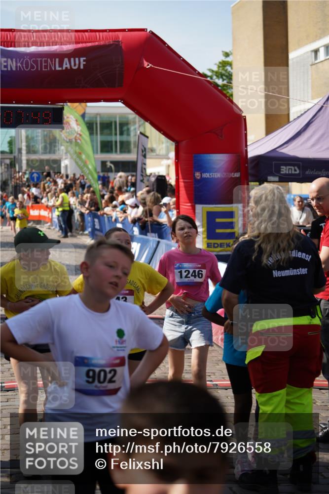 13.06.2025 - Holstenköstenlauf Felixshl http://msf.ph/oto/7926558 13.06.2025 16:38:03 Laufen 373, 638, 643, 658, 783, 785, 788, 790, 910, 1023, 1172, 1246, 1854 meine-sportfotos.de